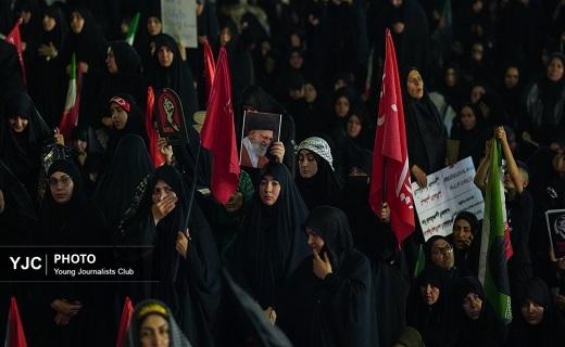 جلوه هایی از حضور در مسجد مقدس جمکران برای وداع با رهبر شهید+تصاویر