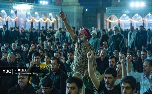 جلوه هایی از حضور در مسجد مقدس جمکران برای وداع با رهبر شهید+تصاویر