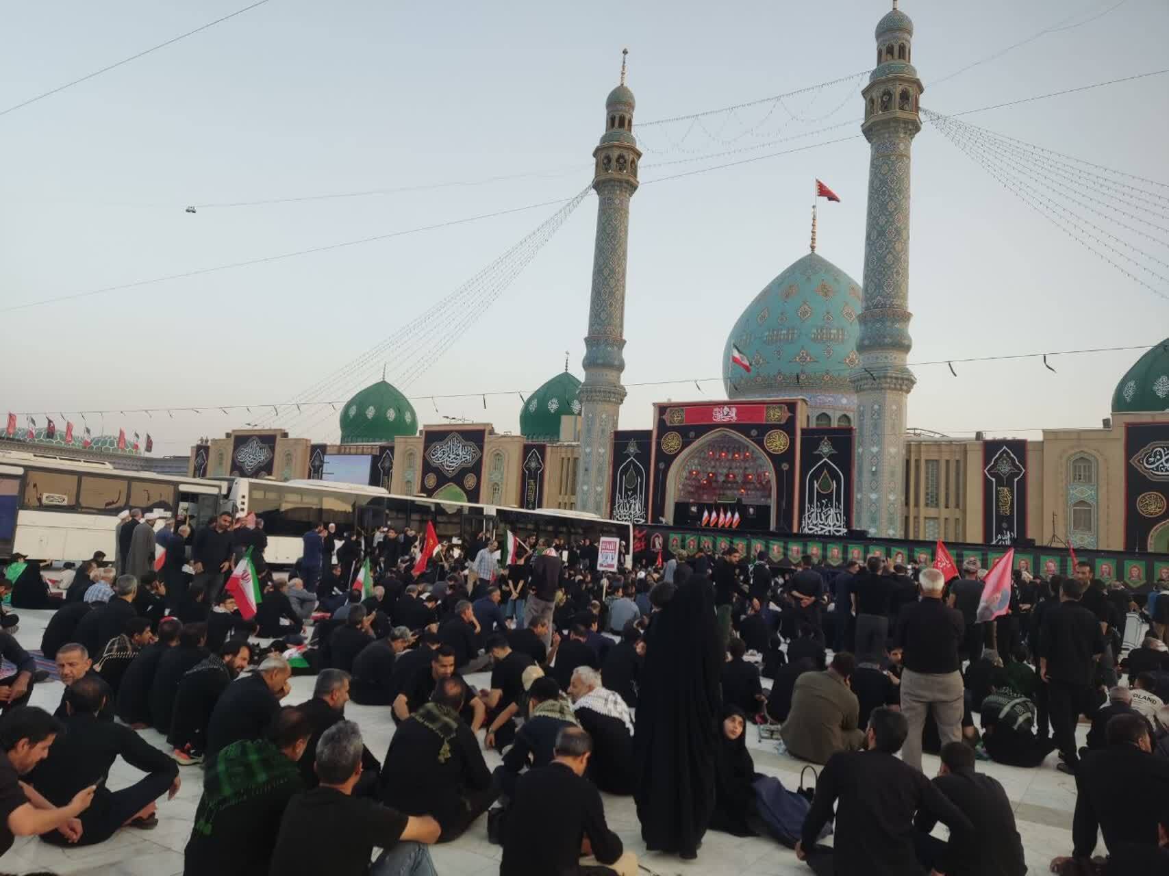 حال و هوای مسجد مقدس جمکران در شهر وداع با آقای شهید ایران