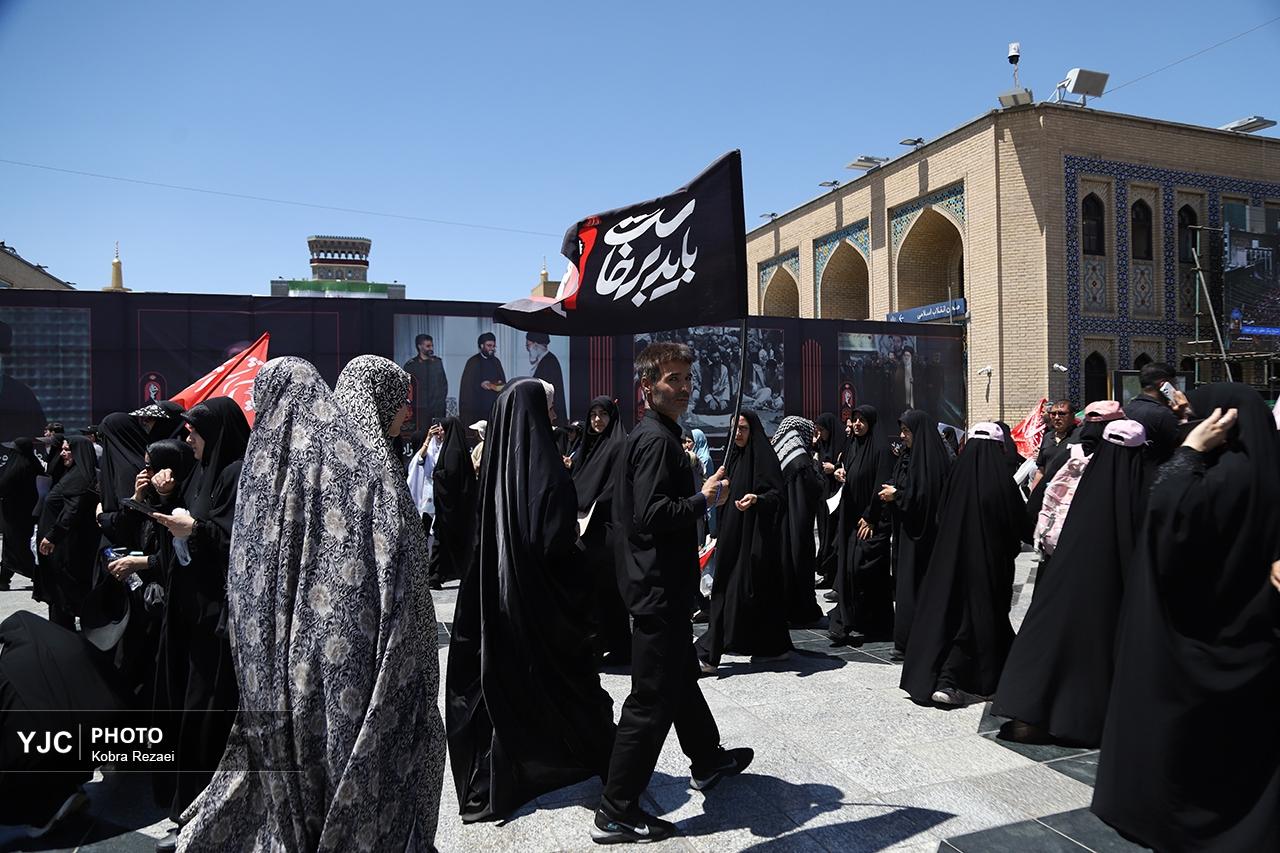 مراسم تشییع پیکر قائد شهید امت در مشهد _ ۳