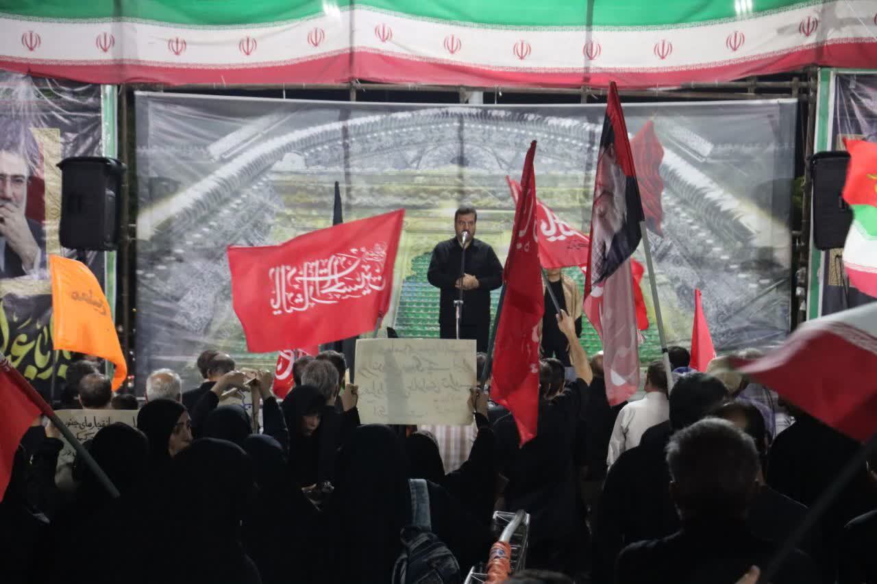 ایستادگی مردم غیور ماهدشت در میدان مقاومت ایستادگی مردم غیور ماهدشت در میدان مقاومت