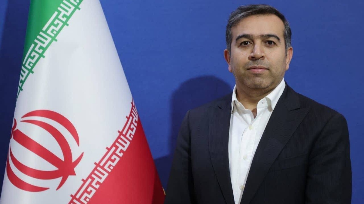 باشگاه خبرنگاران -مسیر صدور مجوز کسب‌وکار برای اتباع خارجی در هرمزگان هموار شد/ حذف الزام ارائه گواهی اشتغال