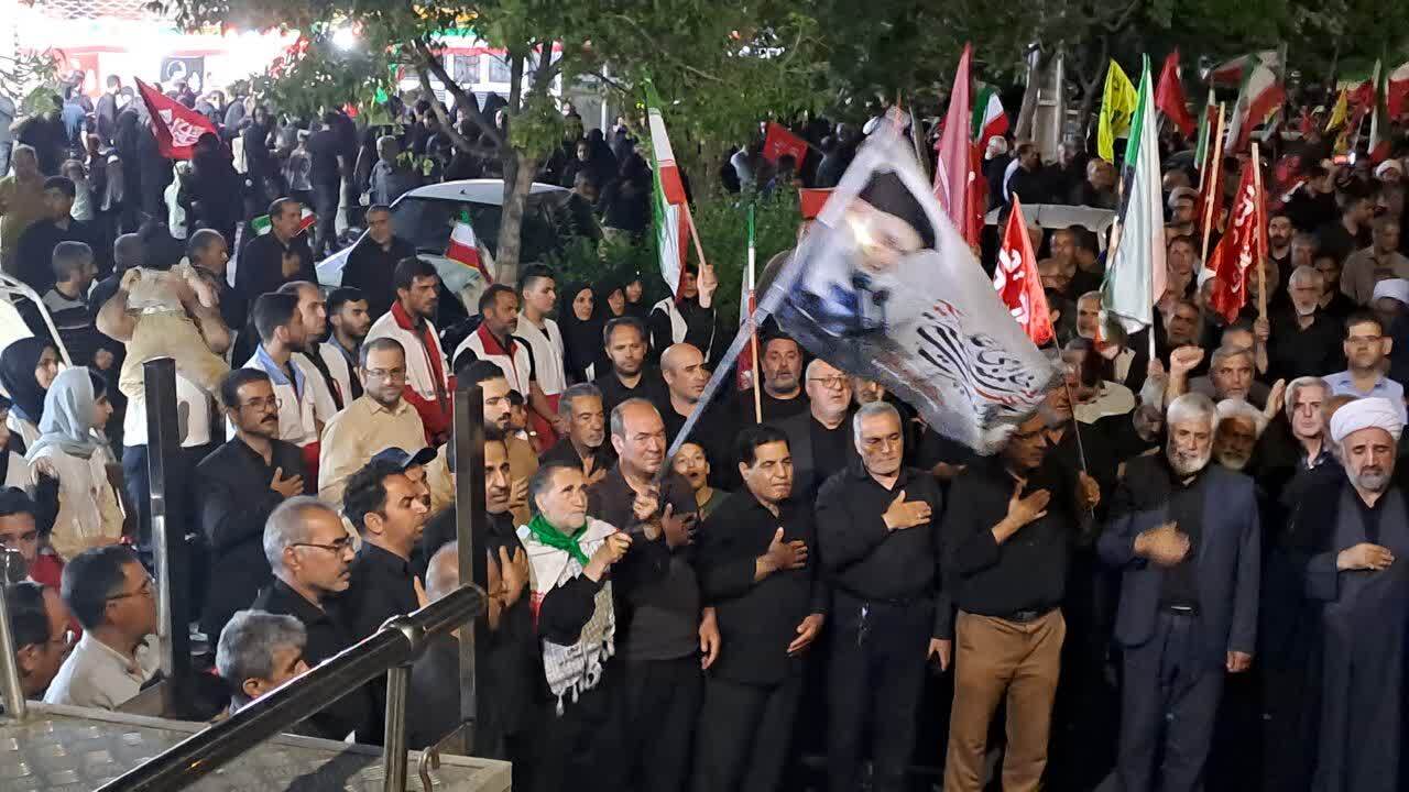 شور و حال حماسی مردم انقلابی خوی در تجمعات اقتدار و مقاومت شور و حال حماسی مردم انقلابی خوی در تجمعات اقتدار و مقاومت