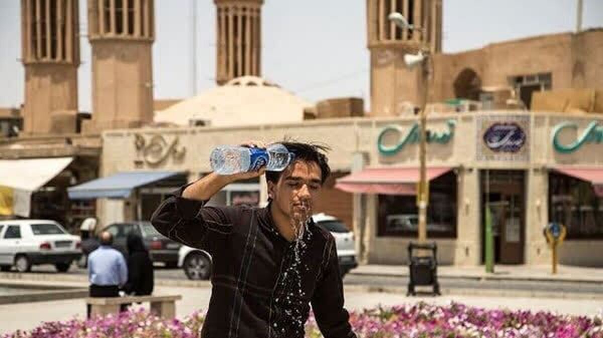 باشگاه خبرنگاران -توصیه‌هایی پیشگیرانه برای کاهش موارد ابتلا به گرمازدگی در استان یزد