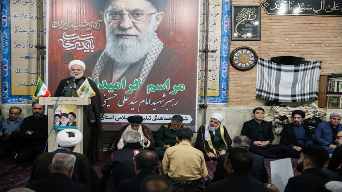 باشگاه خبرنگاران -استقامت در مسیر حق، مهم‌ترین درس رهبر شهید برای جامعه اسلامی است