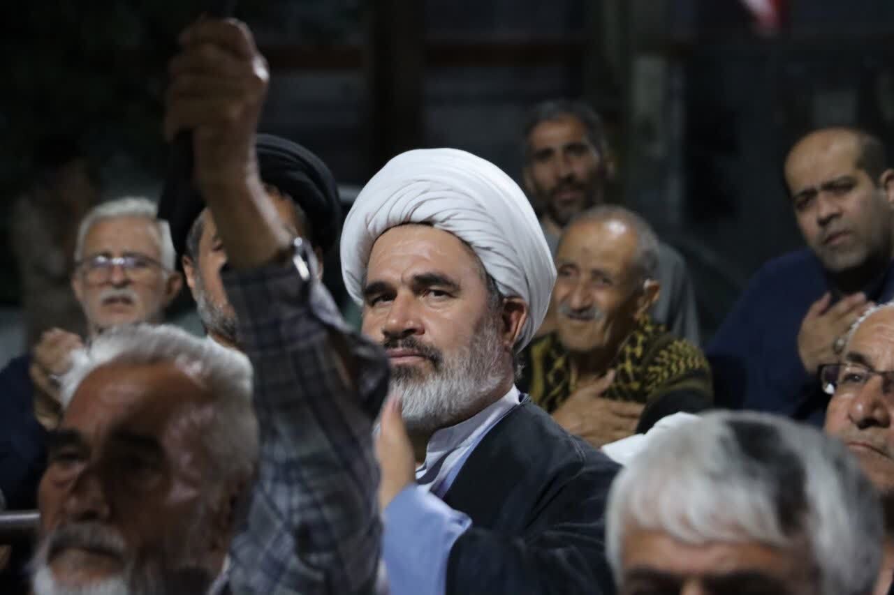 تصاویری از قرار شبانه مردم انقلابی ماهدشت در شبهای اقتدار تصاویری از قرار شبانه مردم انقلابی ماهدشت در شبهای اقتدار