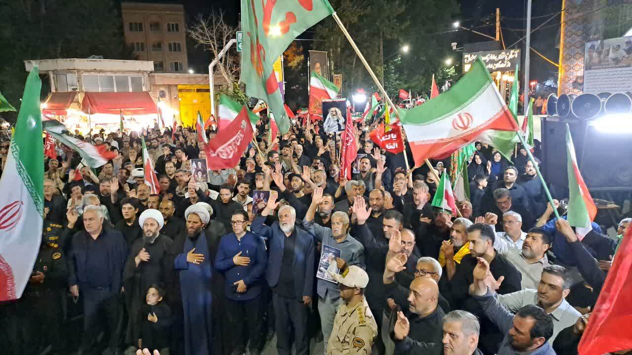 سوگواری و تجمع مردم انقلابی خوی در خونخواهی آقای شهید ایران سوگواری و تجمع مردم انقلابی خوی در خونخواهی آقای شهید ایران