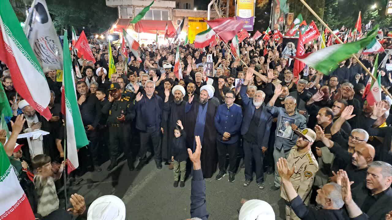 سوگواری و تجمع مردم انقلابی خوی در خونخواهی آقای شهید ایران سوگواری و تجمع مردم انقلابی خوی در خونخواهی آقای شهید ایران