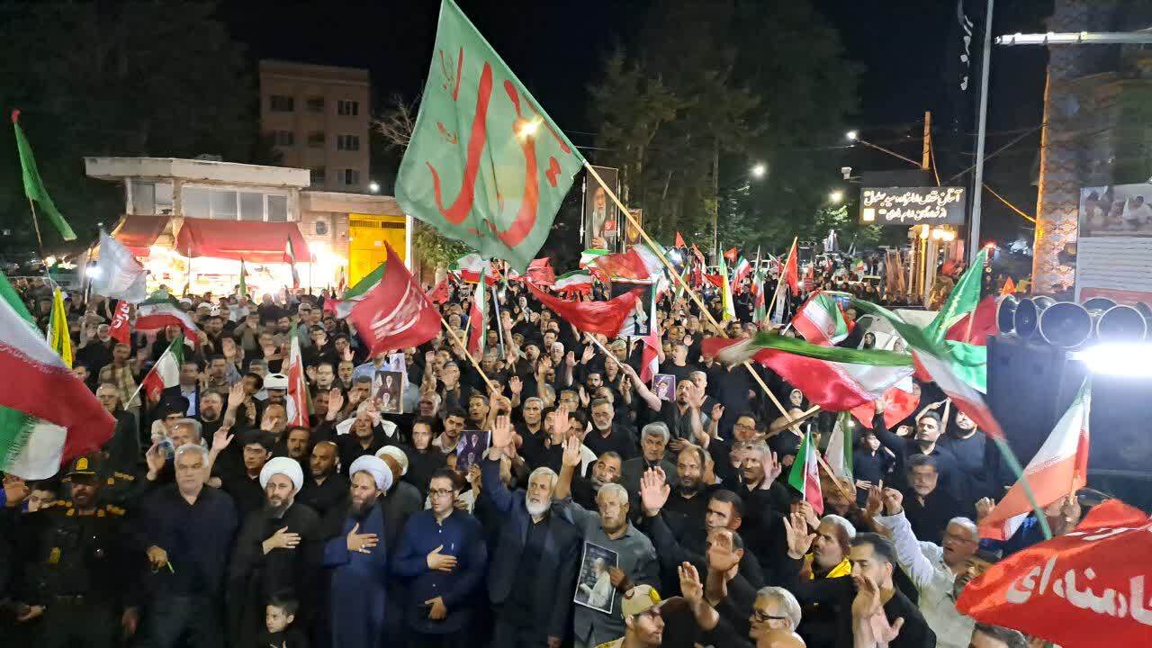سوگواری و تجمع مردم انقلابی خوی در خونخواهی آقای شهید ایران سوگواری و تجمع مردم انقلابی خوی در خونخواهی آقای شهید ایران