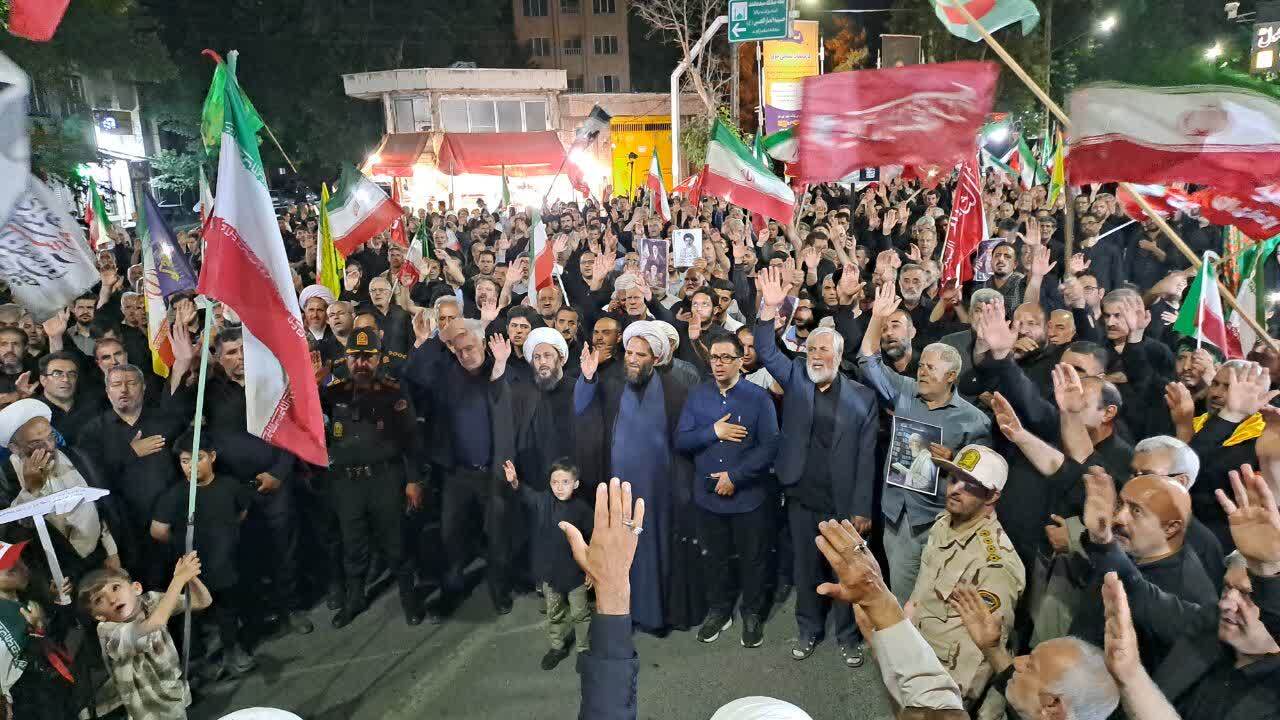 سوگواری و تجمع مردم انقلابی خوی در خونخواهی آقای شهید ایران سوگواری و تجمع مردم انقلابی خوی در خونخواهی آقای شهید ایران