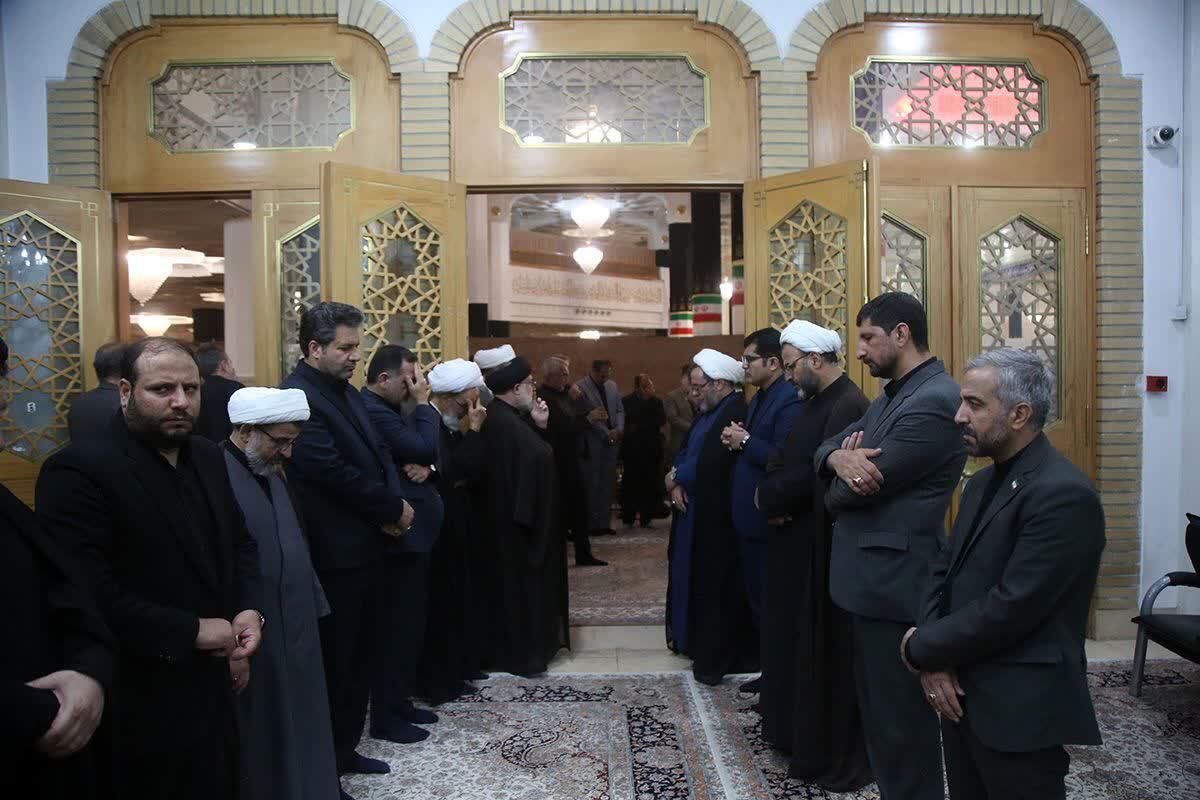 بزرگداشت رهبر شهید انقلاب از سوی قوای سه&zwnj;گانه در حرم بانوی کرامت(س)+تصاویر