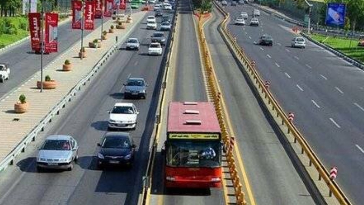 باشگاه خبرنگاران -مترو و اتوبوس برای دو ماه دیگر رایگان ماند