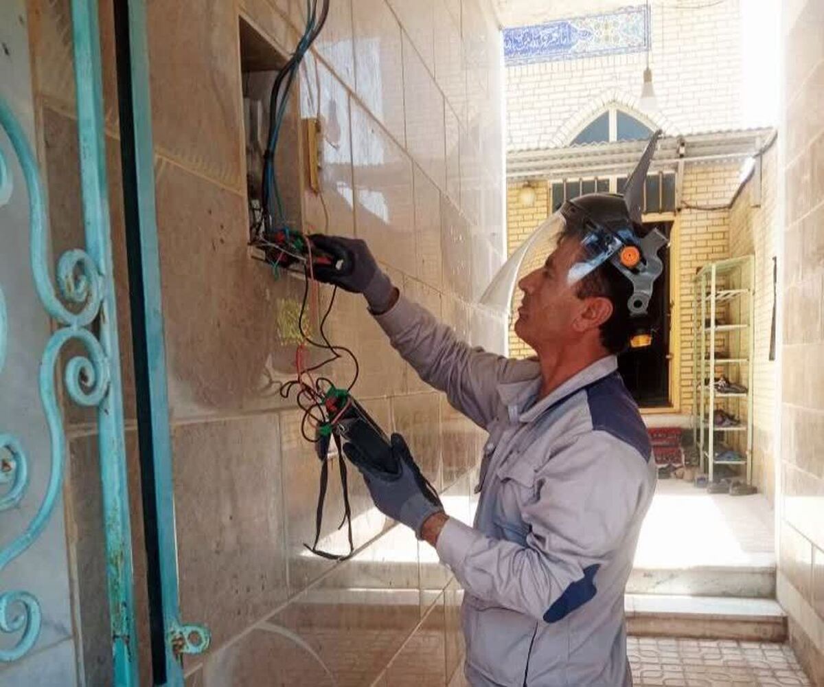 باشگاه خبرنگاران -جمع‌آوری ۲۸۰۰ انشعاب غیرمجاز برق در فارس