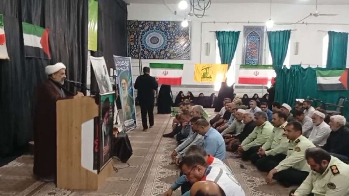 باشگاه خبرنگاران -آیین بزرگداشت آقای شهید ایران در کلاله؛سینه زنی و نوحه خوانی