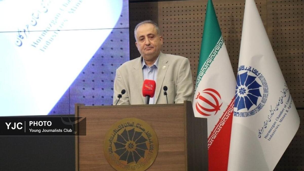 باشگاه خبرنگاران -صعود اتاق بازرگانی هرمزگان به جمع ۵ اتاق برتر کشور / ۴۸۰ میلیارد تومان برای سلامت و ۳۴ مدرسه در کارنامه مسئولیت اجتماعی