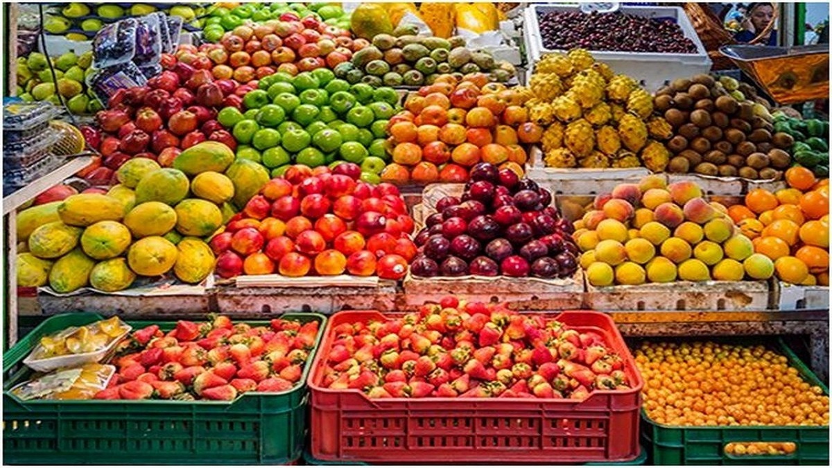 باشگاه خبرنگاران -از جهش قیمت میوه و صیفی جات تا ثبات نسبی بازار برنج در قم/ با گران‌فروشان قاطعانه برخورد می‌شود