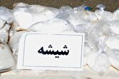 شکار محموله ۴۱ کیلویی شیشه و هروئین در منوجان