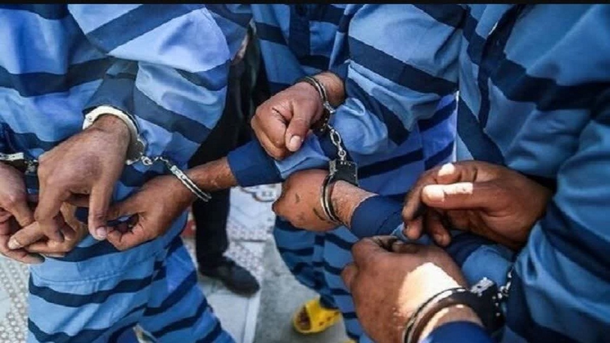 باشگاه خبرنگاران -زمین گیر شدن ارازل و اوباش با شلیک پلیس شاهین دژ