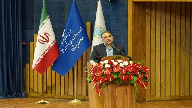 نیازمند ۱۰۰ هزار پرستار در کشور هستیم