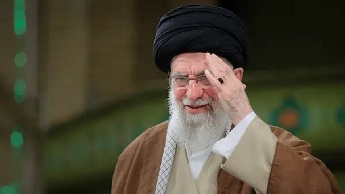 باشگاه خبرنگاران -مراسم بزرگداشت هفتمین شب تدفین رهبر شهید انقلاب در تبریز برگزار شد