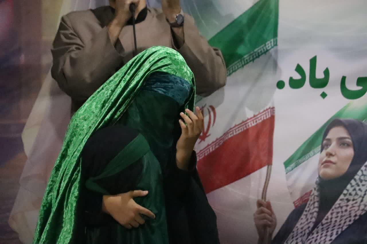 روایتی از حضور مردم انقلابی ماهدشت در تجمعات اقتدار و مقاومت روایتی از حضور مردم انقلابی ماهدشت در تجمعات اقتدار و مقاومت