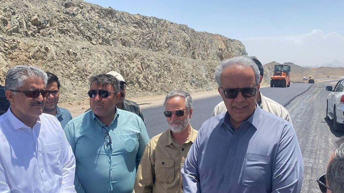 باشگاه خبرنگاران -گره اجرایی بزرگراه زاهدان - خاش گشوده شد