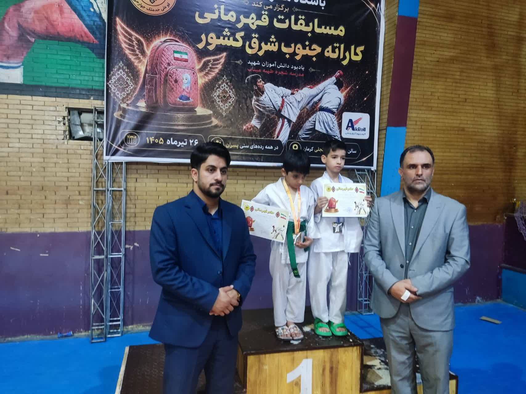 کرمان میزبان ۴۵۰ کاراتهکای جنوب شرق کشور +تصاویر کرمان میزبان ۴۵۰ کاراتهکای جنوب شرق کشور +تصاویر