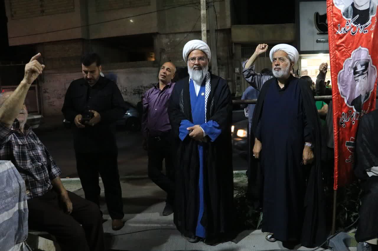 تداوم حضور با شکوه ماهدشتیها در تجمعات شبانه تداوم حضور با شکوه ماهدشتیها در تجمعات شبانه