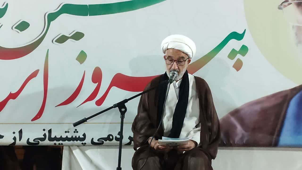 تداوم حضور مردم انقلابی صالح آباد در میدان مقاومت + عکس تداوم حضور مردم انقلابی صالح آباد در میدان مقاومت + عکس