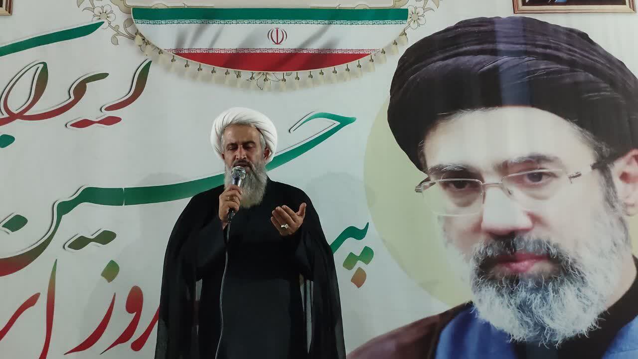 تداوم حضور مردم انقلابی صالح آباد در میدان مقاومت تداوم حضور مردم انقلابی صالح آباد در میدان مقاومت