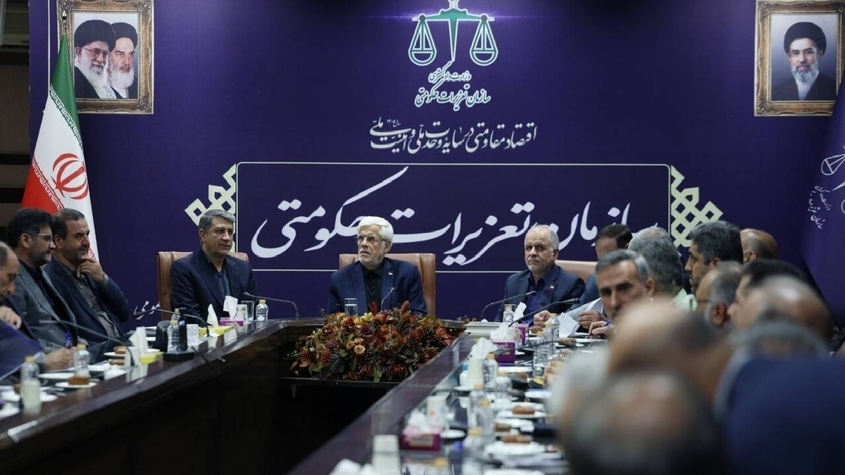 باشگاه خبرنگاران -عارف: با گران‌فروشی و احتکار باید برخورد جدی شود