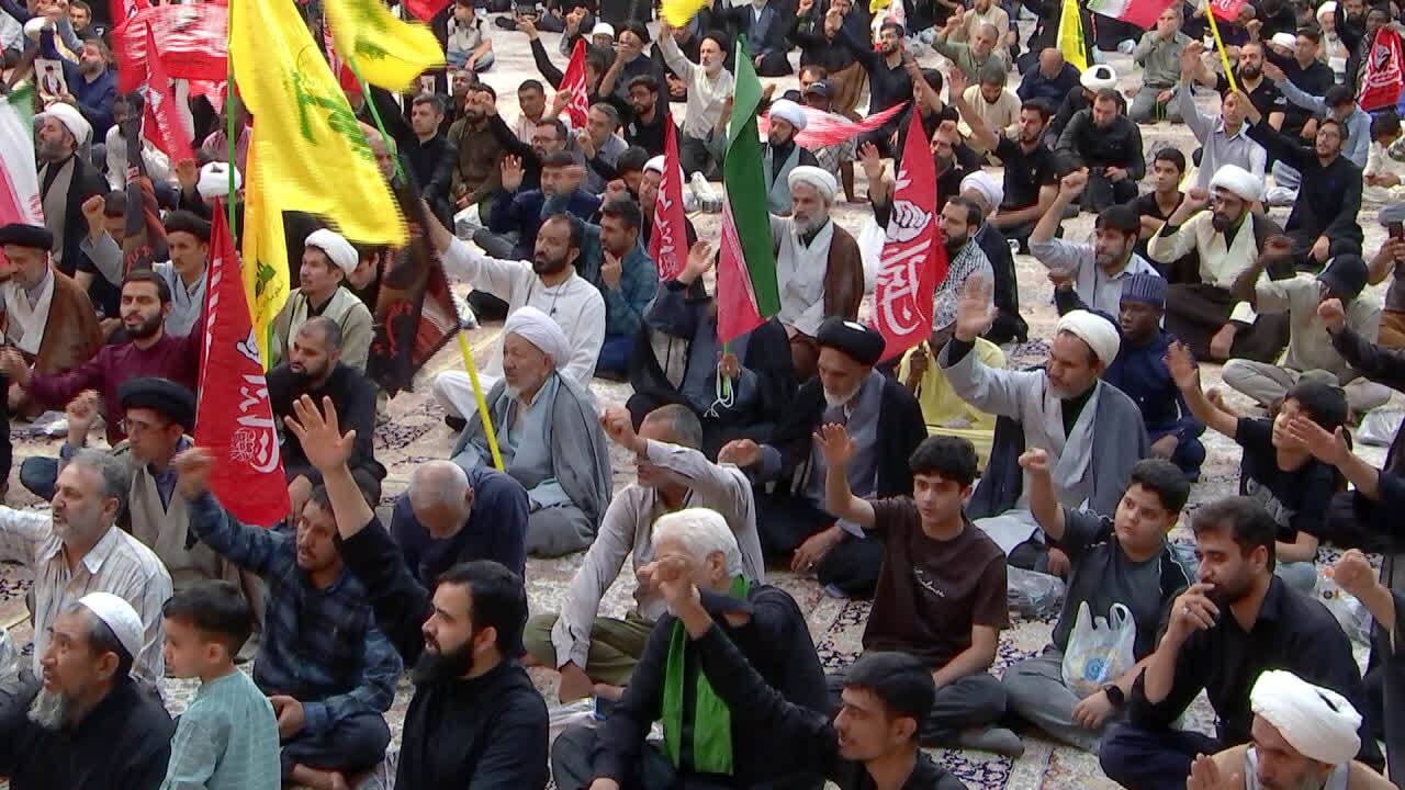 عزت و اقتدار امروز ایران اسلامی مرهون شجاعت رهبر شهید است / جبهه مقاومت انتقام شهدا را میگیرد عزت و اقتدار امروز ایران اسلامی مرهون شجاعت رهبر شهید است / جبهه مقاومت انتقام شهدا را میگیرد