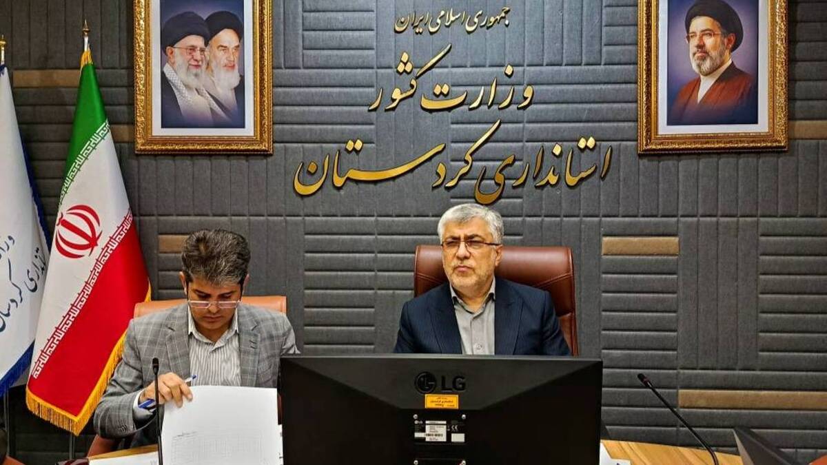 باشگاه خبرنگاران -بانک‌ها پرداخت تسهیلات سفر رئیس‌جمهور را تا پایان شهریور تعیین‌تکلیف کنند