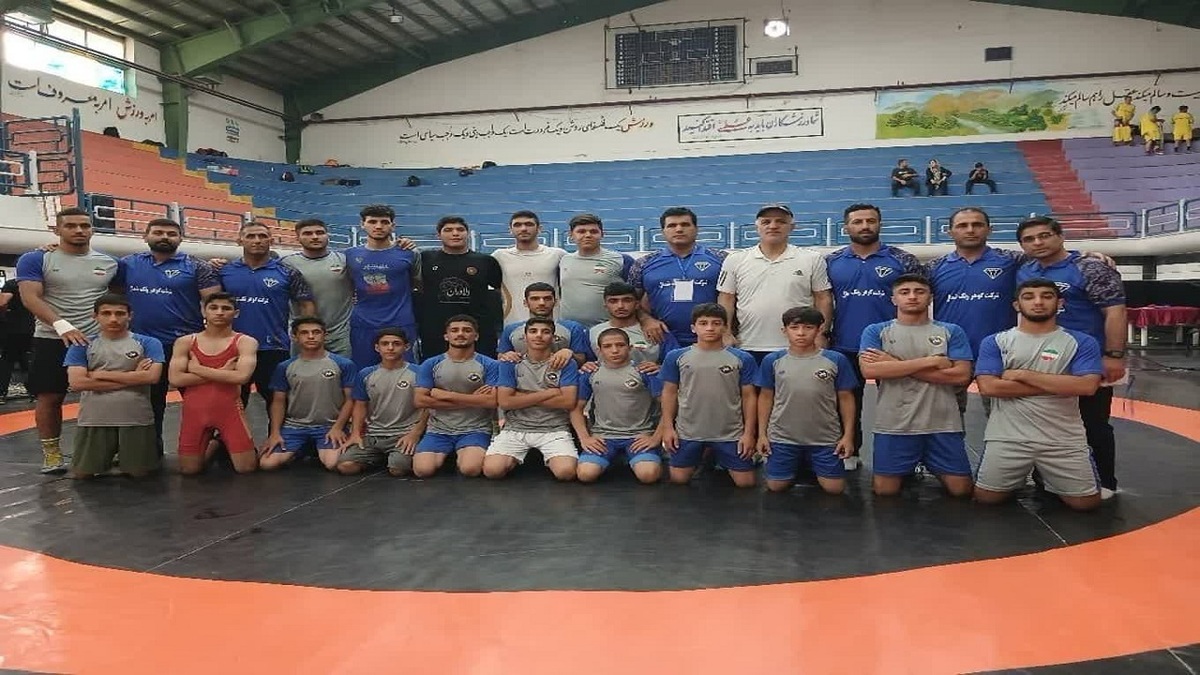 باشگاه خبرنگاران -صدرنشینی سوادکوه بزرگ و شهدای بابلکنار در هفته نخست لیگ کشتی نوجوانان شرق مازندران