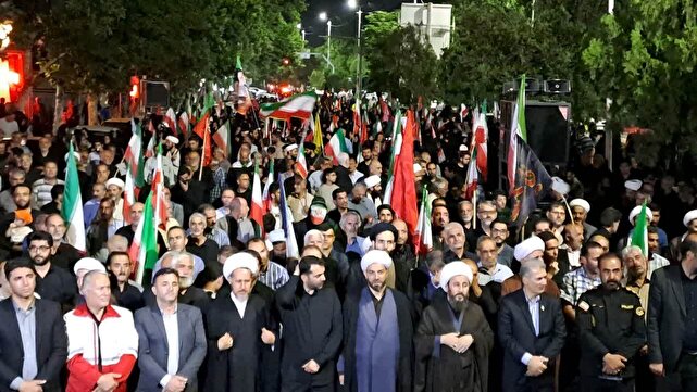 حماسه آفرینی مردم انقلابی خوی در میدان اقتدار و مقاومت + عکس