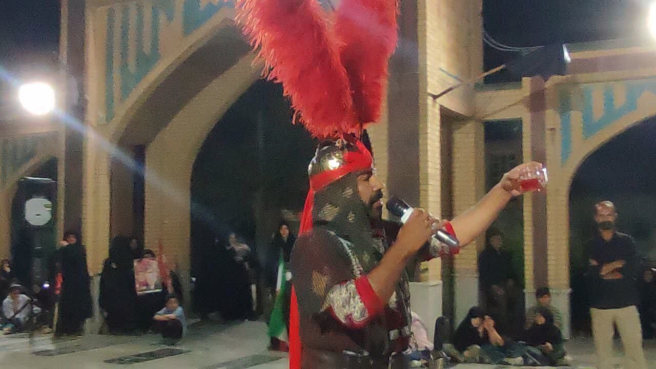 یکصد و چهلمین خروش شبانه میثاق با ولایت در مزار شهدای صالح آباد یکصد و چهلمین خروش شبانه میثاق با ولایت در مزار شهدای صالح آباد