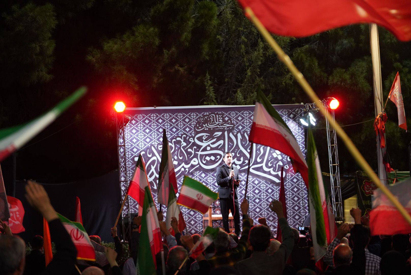از کرمان تا سراسر ایران؛ ۱۴۲ شب یک عهد از کرمان تا سراسر ایران؛ ۱۴۲ شب یک عهد