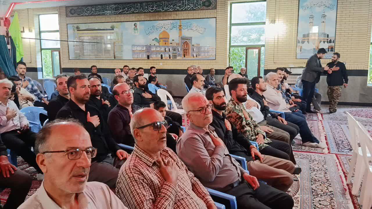 برگزاری مراسم یادواره قائد شهید امت برگزاری مراسم یادواره قائد شهید امت