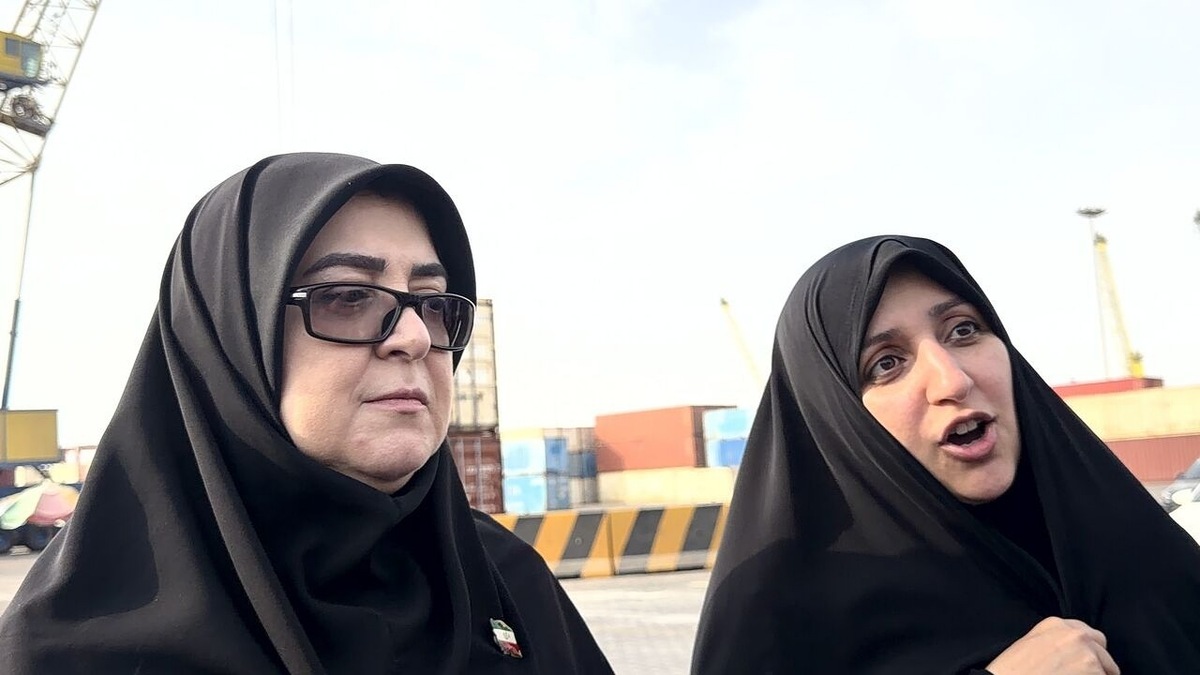 باشگاه خبرنگاران -زنان ایران در جنگ تحمیلی اخیر، ستون پایداری کشور بودند