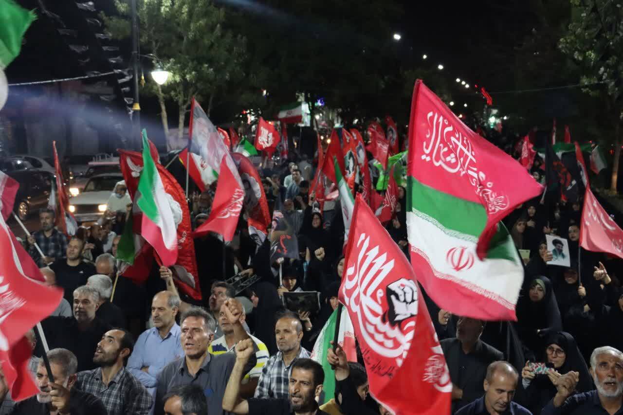 تداوم وطن دوستی ماهدشتیها در اجتماعات شبانه تداوم وطن دوستی ماهدشتیها در اجتماعات شبانه