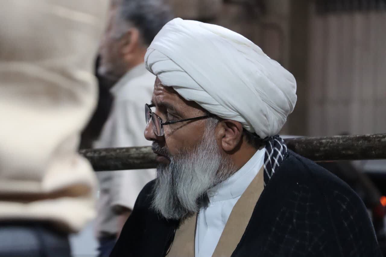 تداوم وطن دوستی ماهدشتیها در اجتماعات شبانه تداوم وطن دوستی ماهدشتیها در اجتماعات شبانه