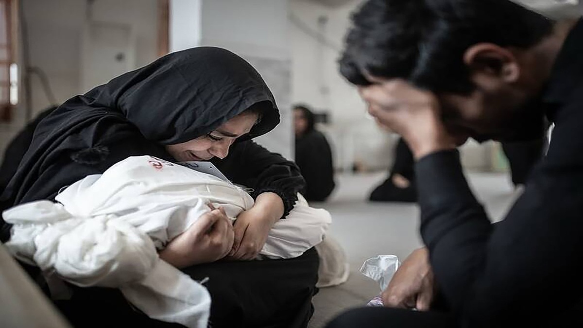وداع با جگر گوشه‌های ایران + فیلم