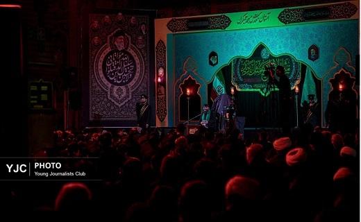 تجدید میثاق با آرمان&zwnj;های سیدالشهدا (ع) در مراسم احیای شب عاشورا در قم