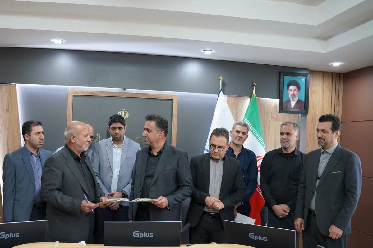 باشگاه خبرنگاران -انعقاد قرارداد خرید ۱۹۶ واحد مسکن استیجاری ویژه زوج‌های جوان در فارس