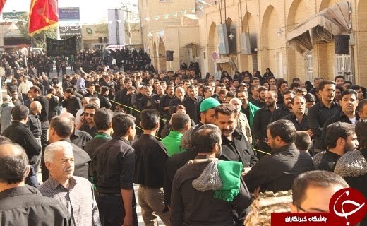 در حال تکمیل//مراسم پُرسه امام حسین (ع) در یزد/سیزدهم محرم در یزد، روزی پر از حزن و ماتم، اما در عین حال روزی پر از عشق و ارادت به خاندان عصمت و طهارت (ع) است+فیلم و عکس