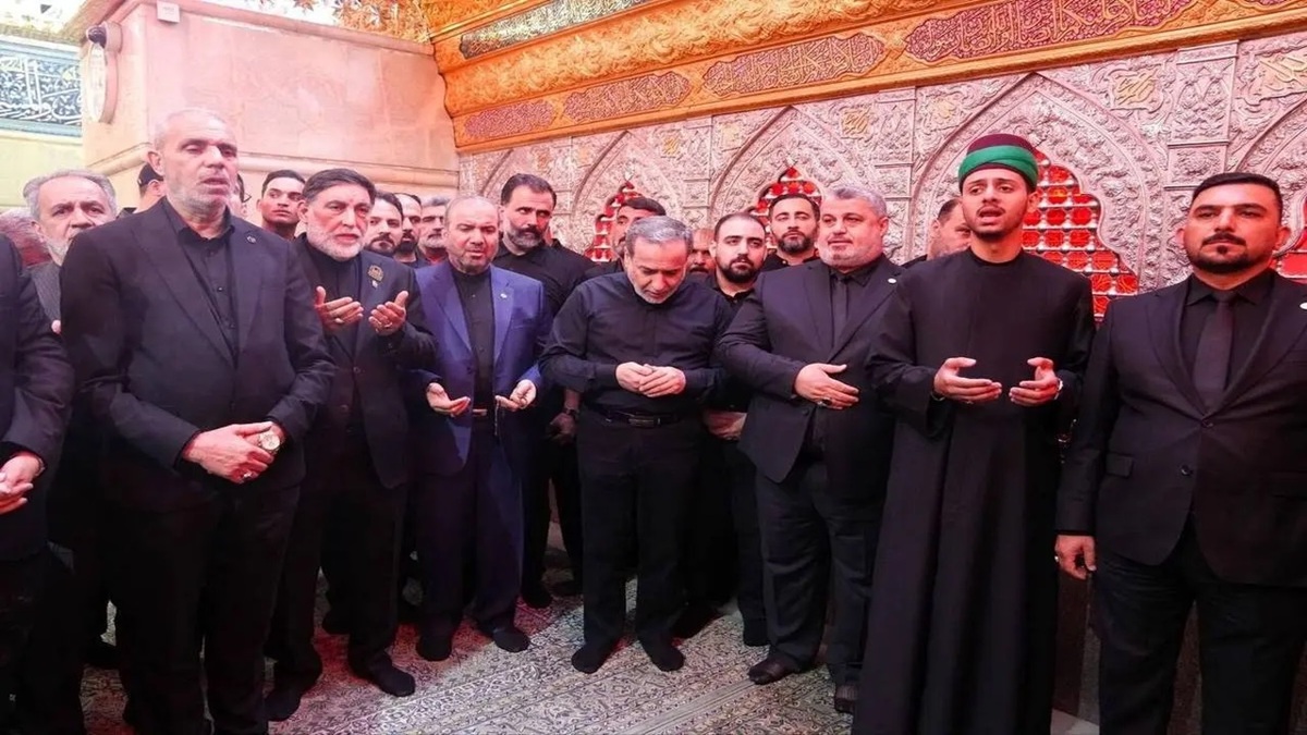استقبال زائران حرم امام حسین (ع) و حرم حضرت اباالفضل (ع) از عراقچی + فیلم