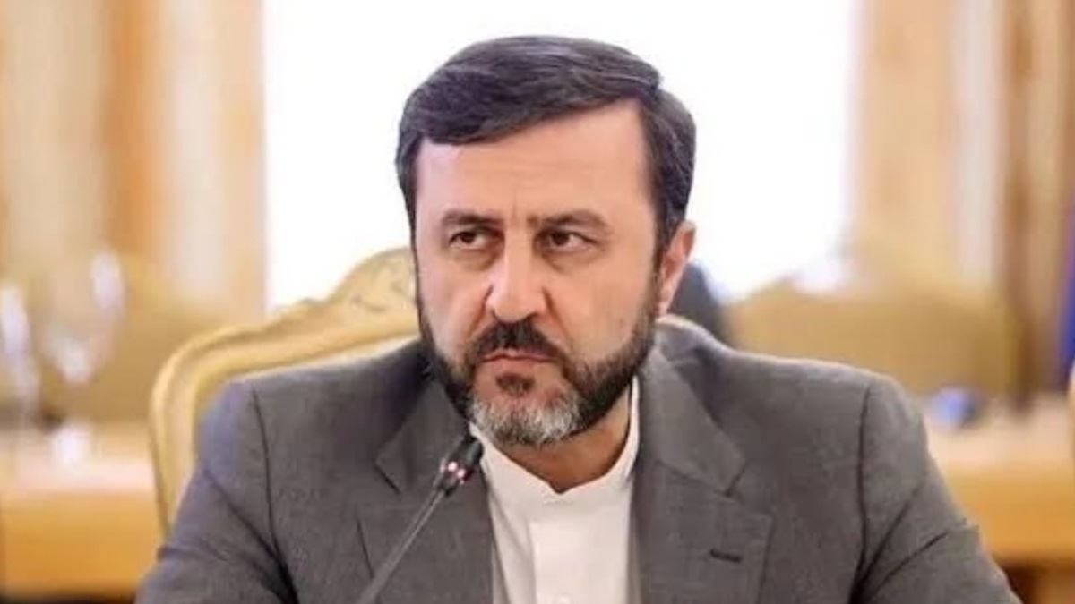 باشگاه خبرنگاران -غریب‌آبادی: مین‌زدایی تنگه هرمز فقط توسط ایران انجام می‌شود