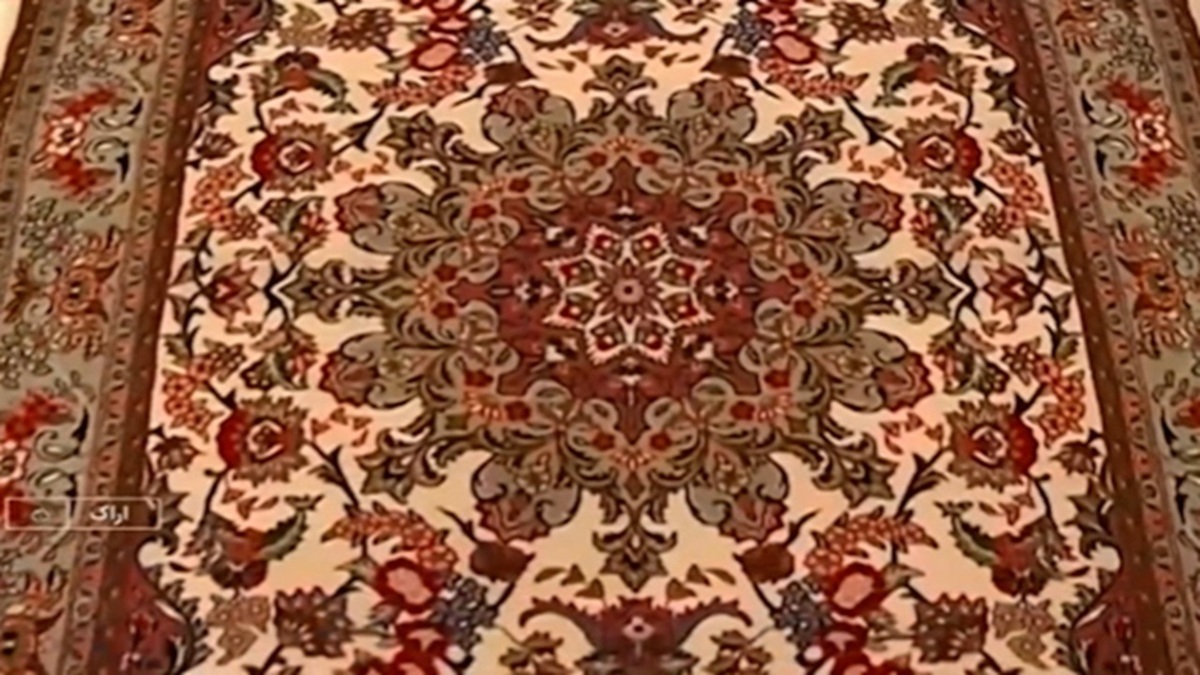 فرش آهنین زنان جیریایی + فیلم