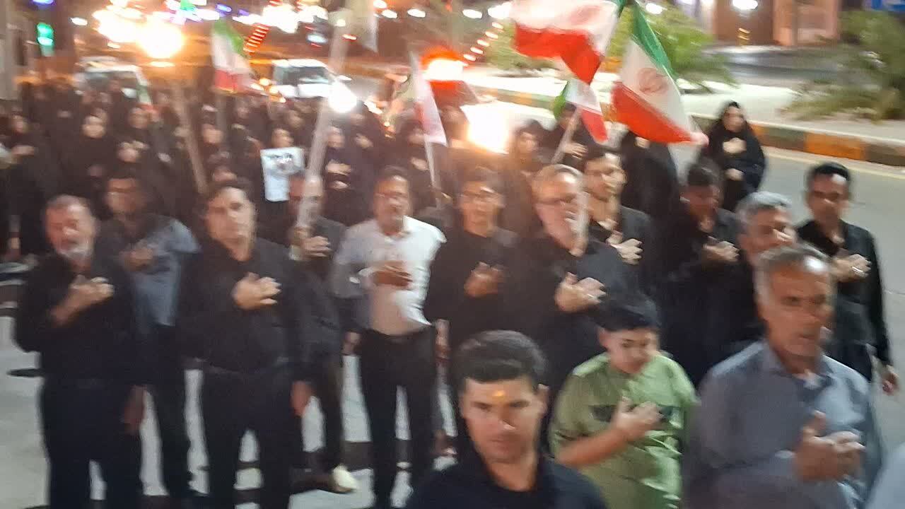 راهپیمایی شبانه مردم انقلابی آبدان از لنز دوربین شهروندخبرنگار
