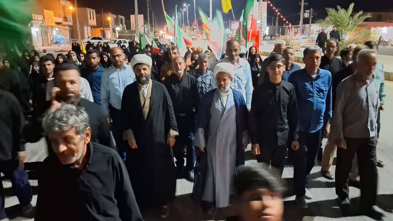 شور و حال حماسی مردم انقلابی آبدان در میدان مقاومت شور و حال حماسی مردم انقلابی آبدان در میدان مقاومت